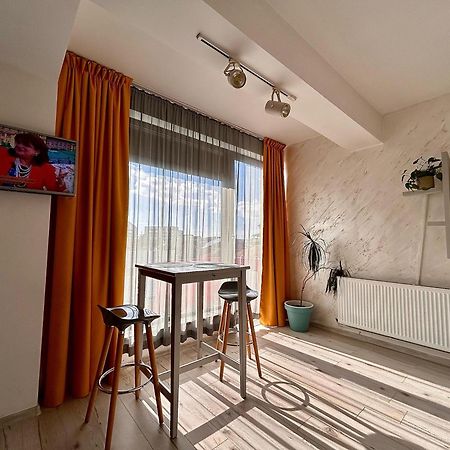 Aparthotel Teodoroiu Nr. 5 Craiova Exterior foto